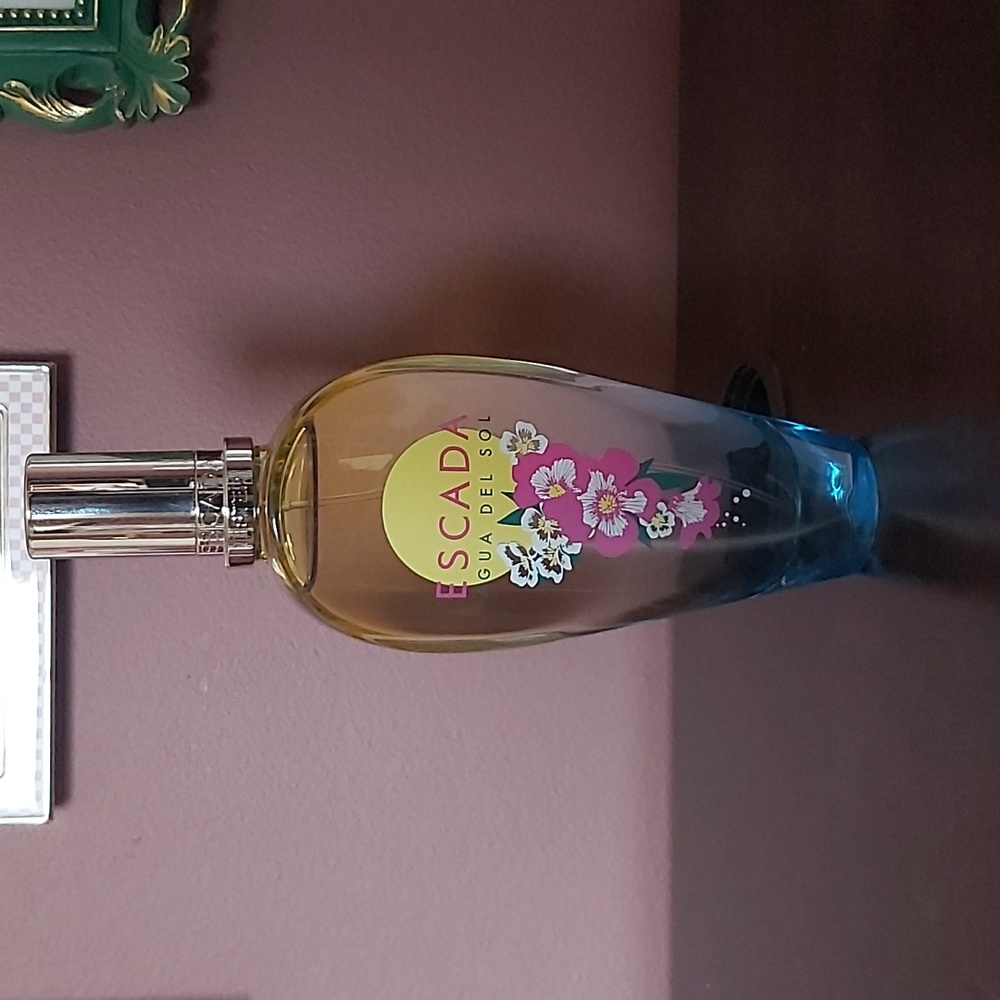 Escada Agua del Sol